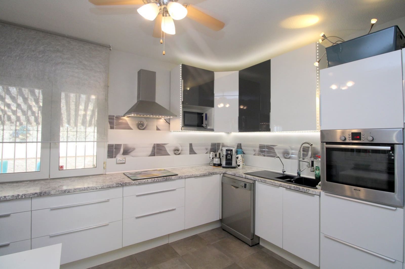 3 soverom Villa til salgs i San Miguel de Salinas - € 339 995 (Ref: 9326078)