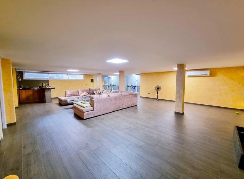 5 soveværelse Villa til salg i La Mata med swimmingpool - € 1.170.000 (Ref: 9326080)