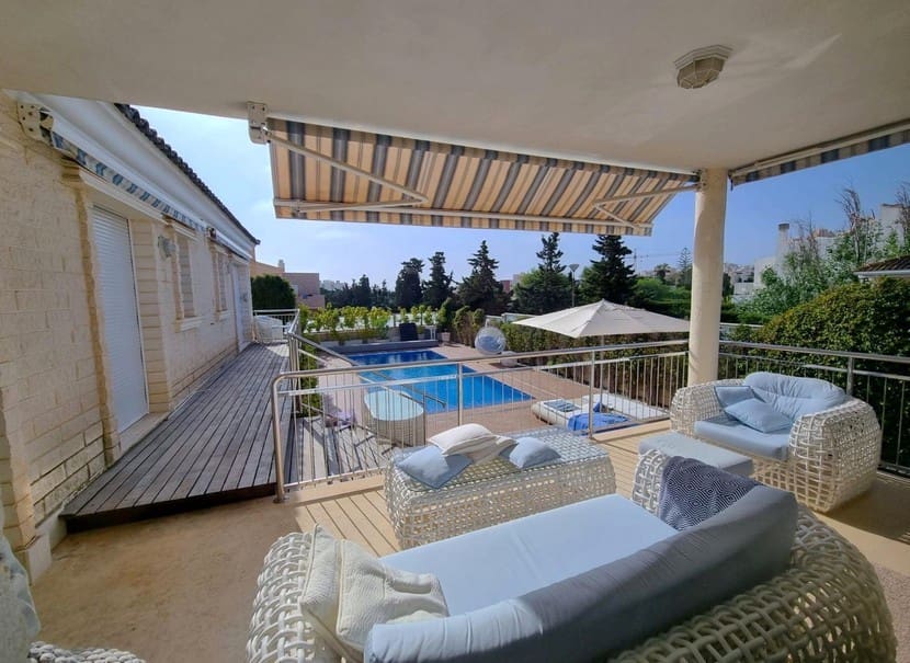 5 soveværelse Villa til salg i La Mata med swimmingpool - € 1.170.000 (Ref: 9326080)