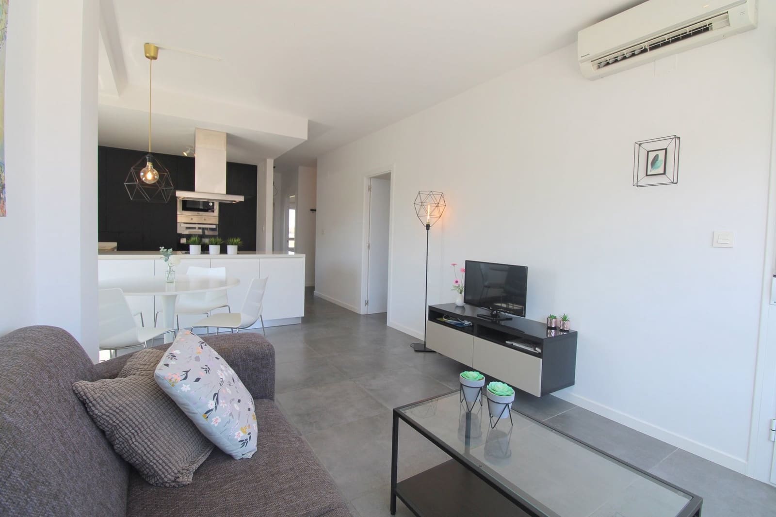 3 bedroom Apartment for sale in Campoamor with pool - € 219,000 (Ref: 9330206)