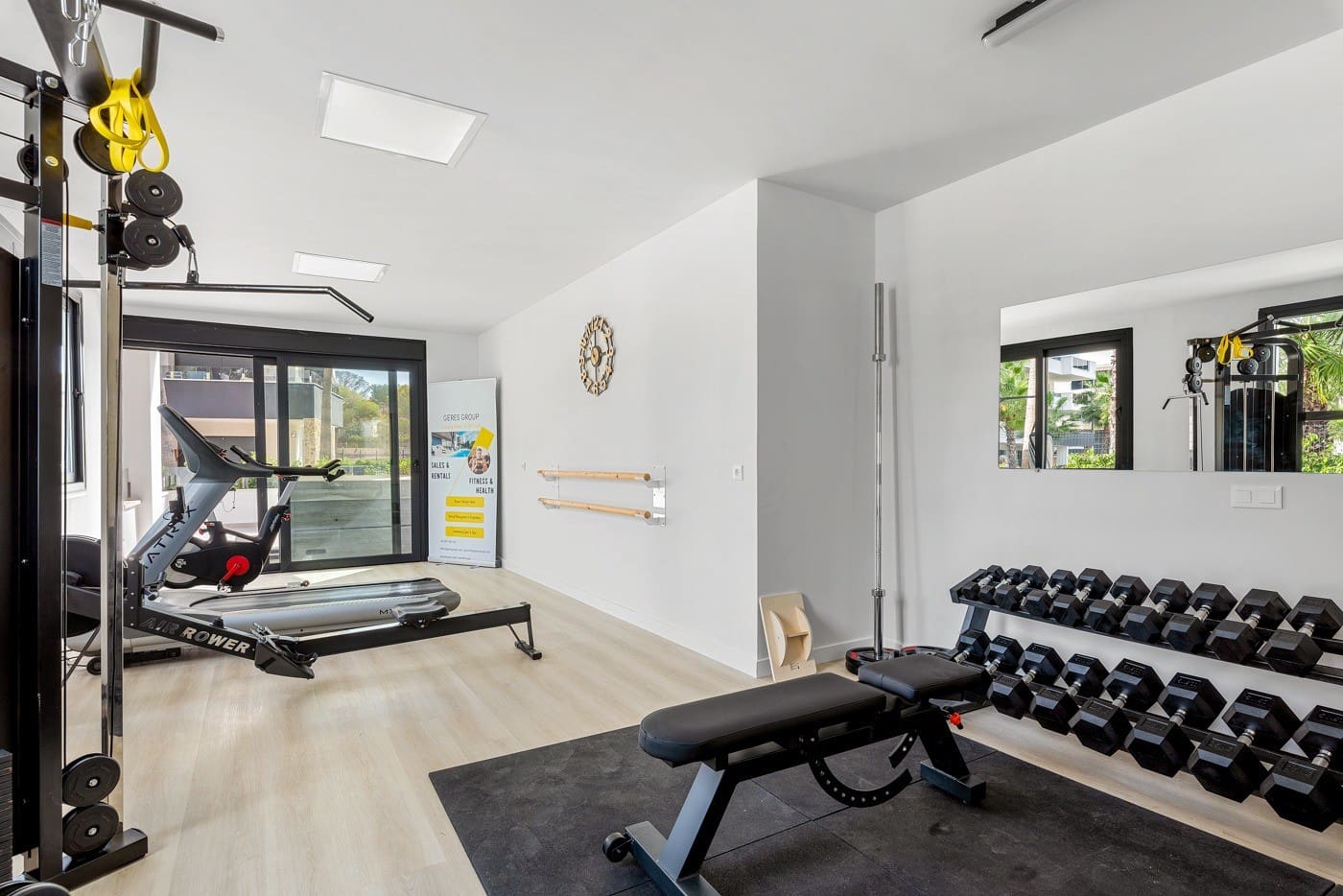 2 Zimmer Apartment zu verkaufen in Villamartin mit Pool - 289.000 € (Ref: 9330207)