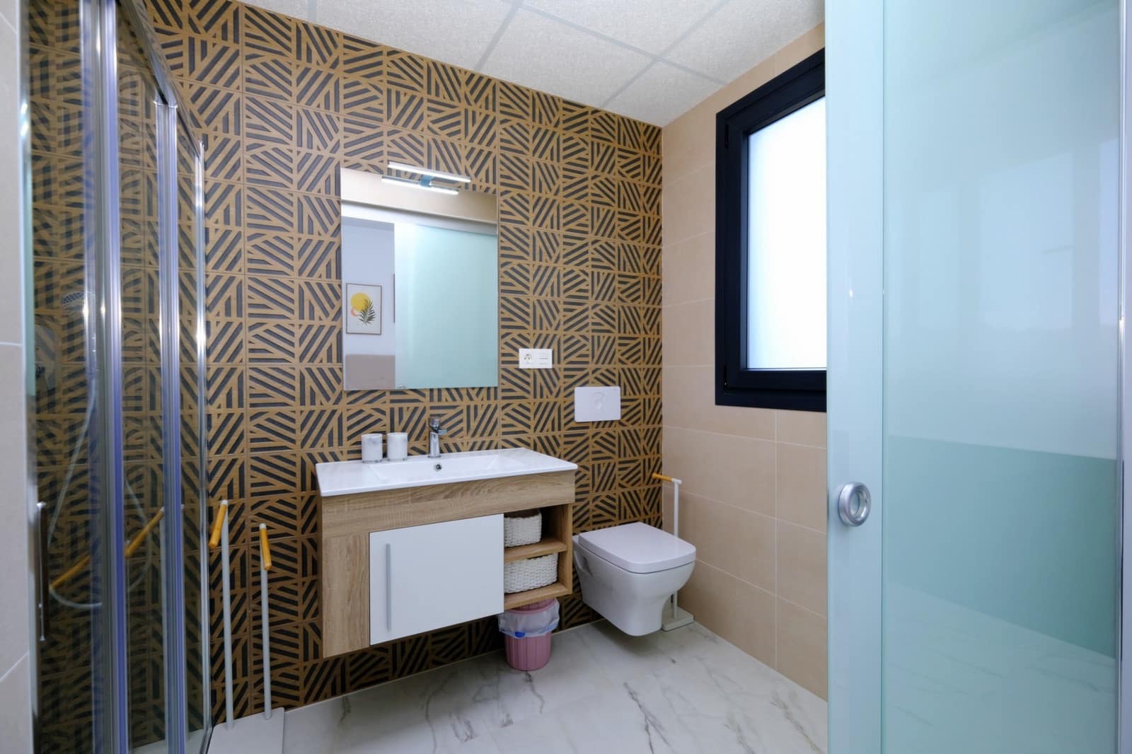 2 Zimmer Apartment zu verkaufen in Villamartin mit Pool - 289.000 € (Ref: 9330207)