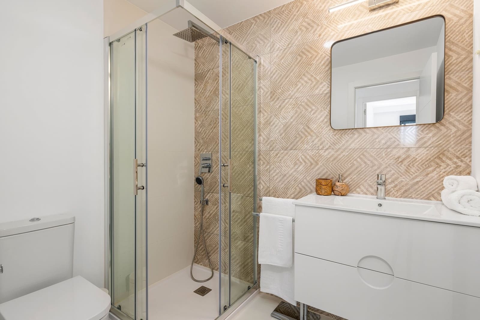 2 Zimmer Apartment zu verkaufen in San Miguel de Salinas mit Pool - 220.000 € (Ref: 9337618)