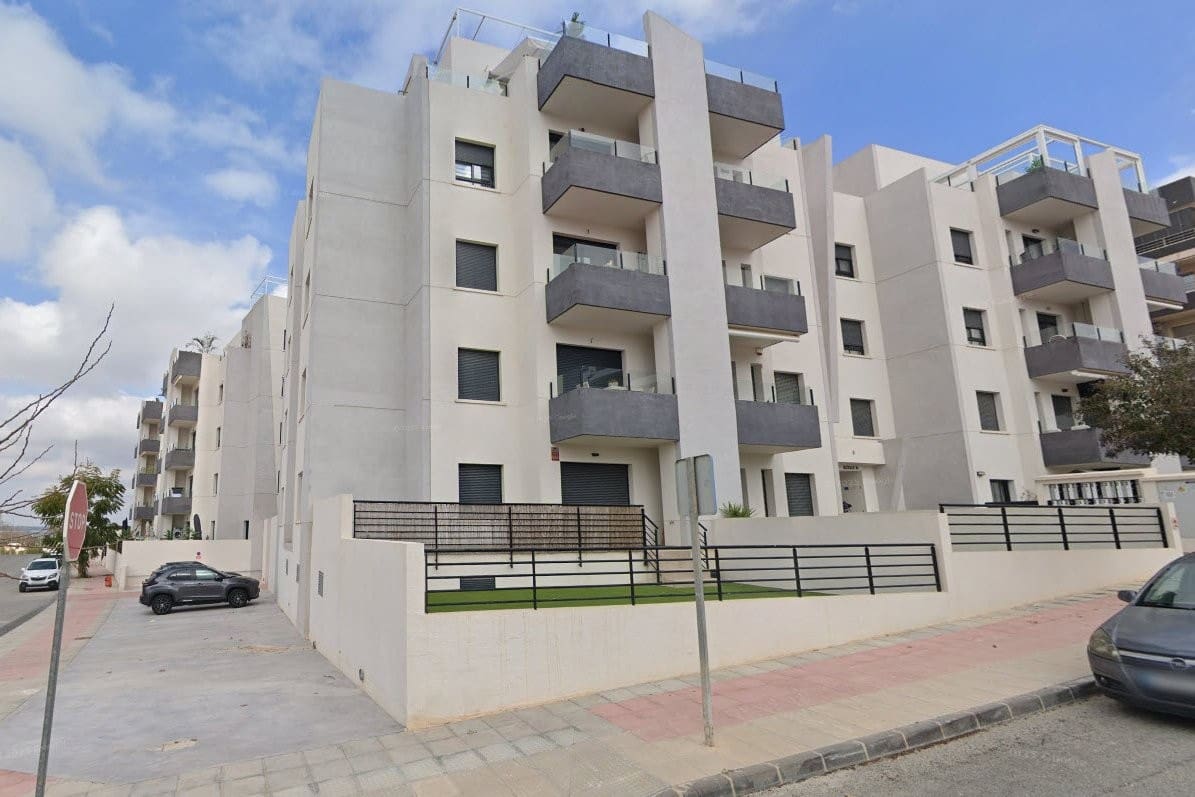 2 bedroom Apartment for sale in San Miguel de Salinas with pool - € 185,000 (Ref: 9337619)