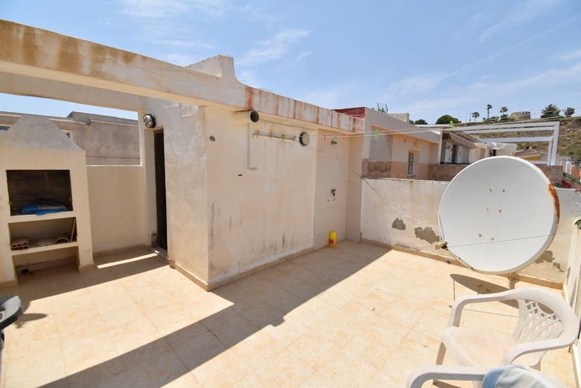 2 slaapkamer Huis te koop in Torrevieja - € 219.995 (Ref: 9341883)