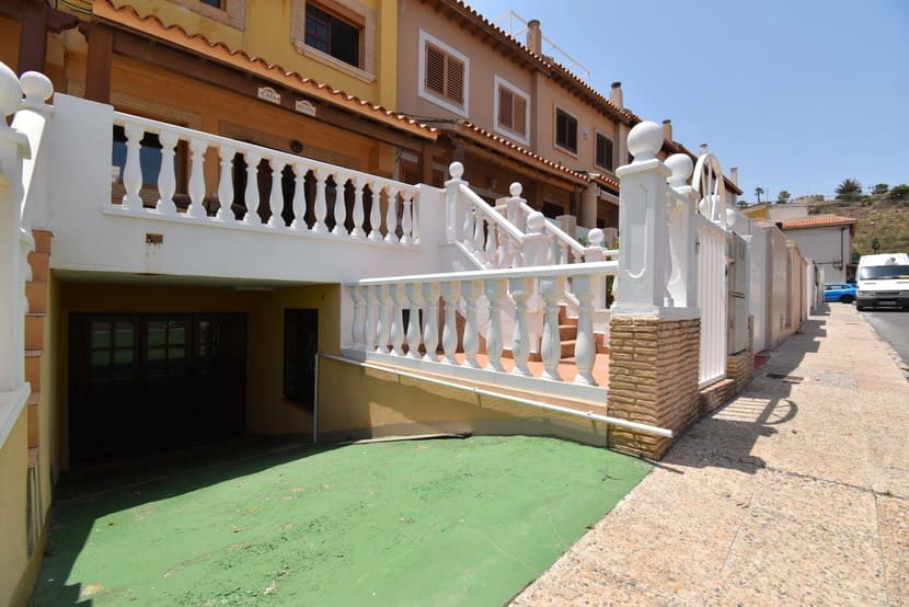 2 slaapkamer Huis te koop in Torrevieja - € 219.995 (Ref: 9341883)