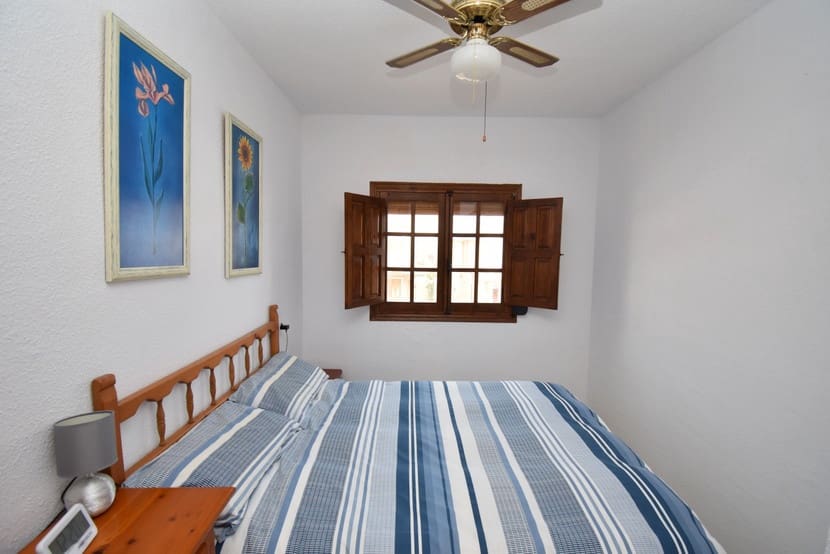 2 slaapkamer Huis te koop in Torrevieja - € 219.995 (Ref: 9341883)