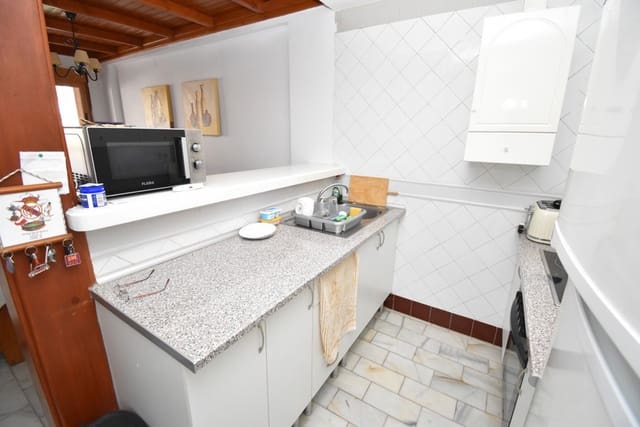 2 slaapkamer Huis te koop in Torrevieja - € 219.995 (Ref: 9341883)