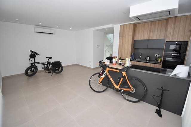 3 Zimmer Villa zu verkaufen in Benijófar mit Pool - 440.000 € (Ref: 9341886)