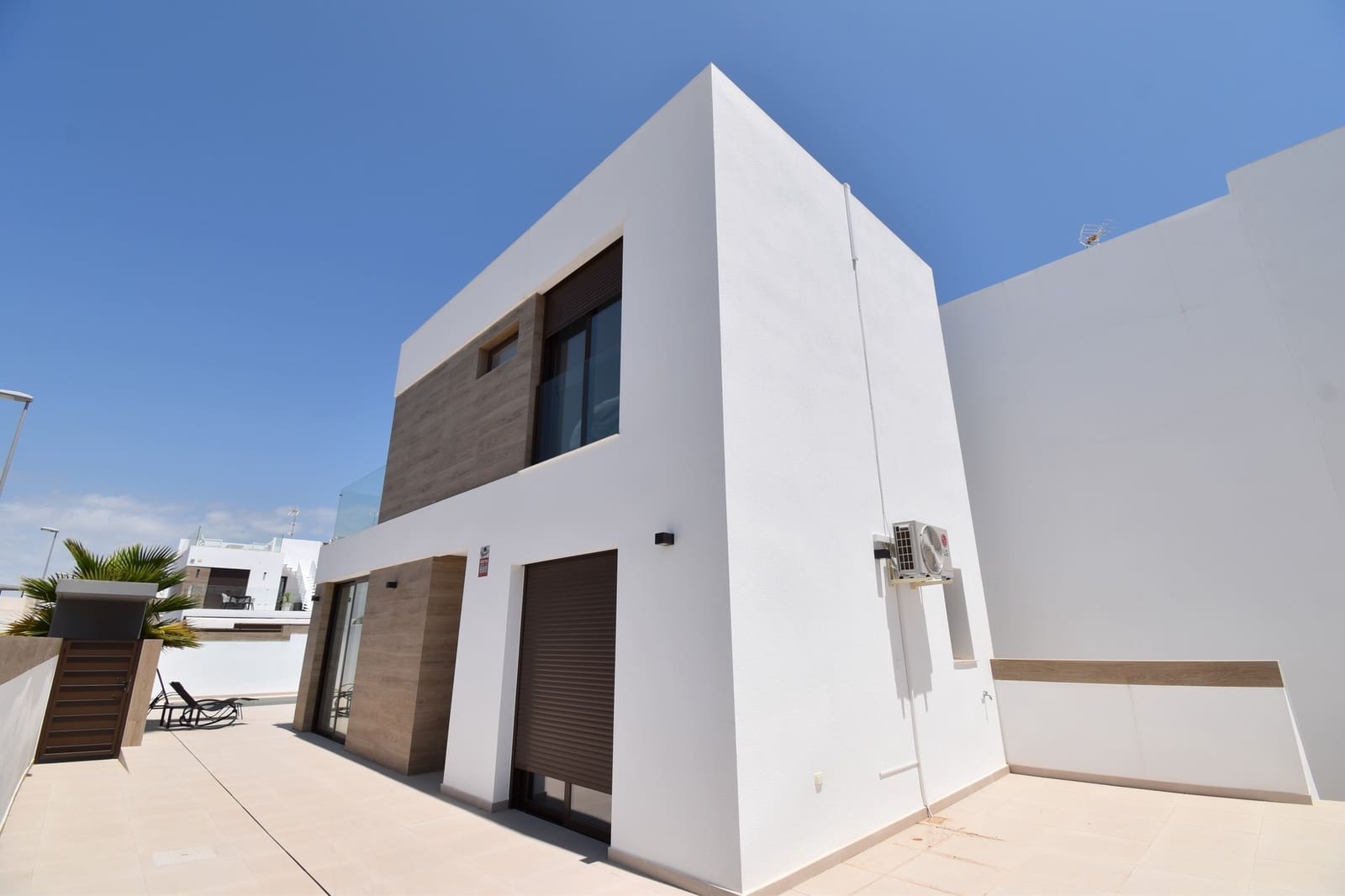 3 Zimmer Villa zu verkaufen in Benijofar mit Pool - 440.000 € (Ref: 9341886)