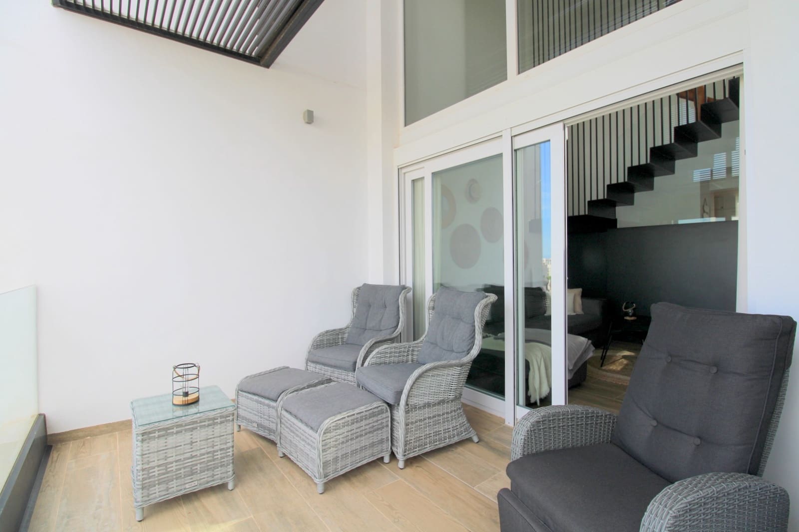 3 slaapkamer Penthouse te koop in Punta Prima met zwembad - € 559.000 (Ref: 9344416)