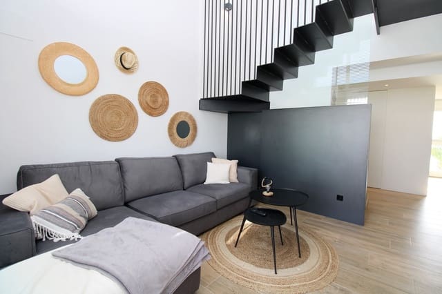 3 slaapkamer Penthouse te koop in Punta Prima, Torrevieja met zwembad - € 559.000 (Ref: 9344416)