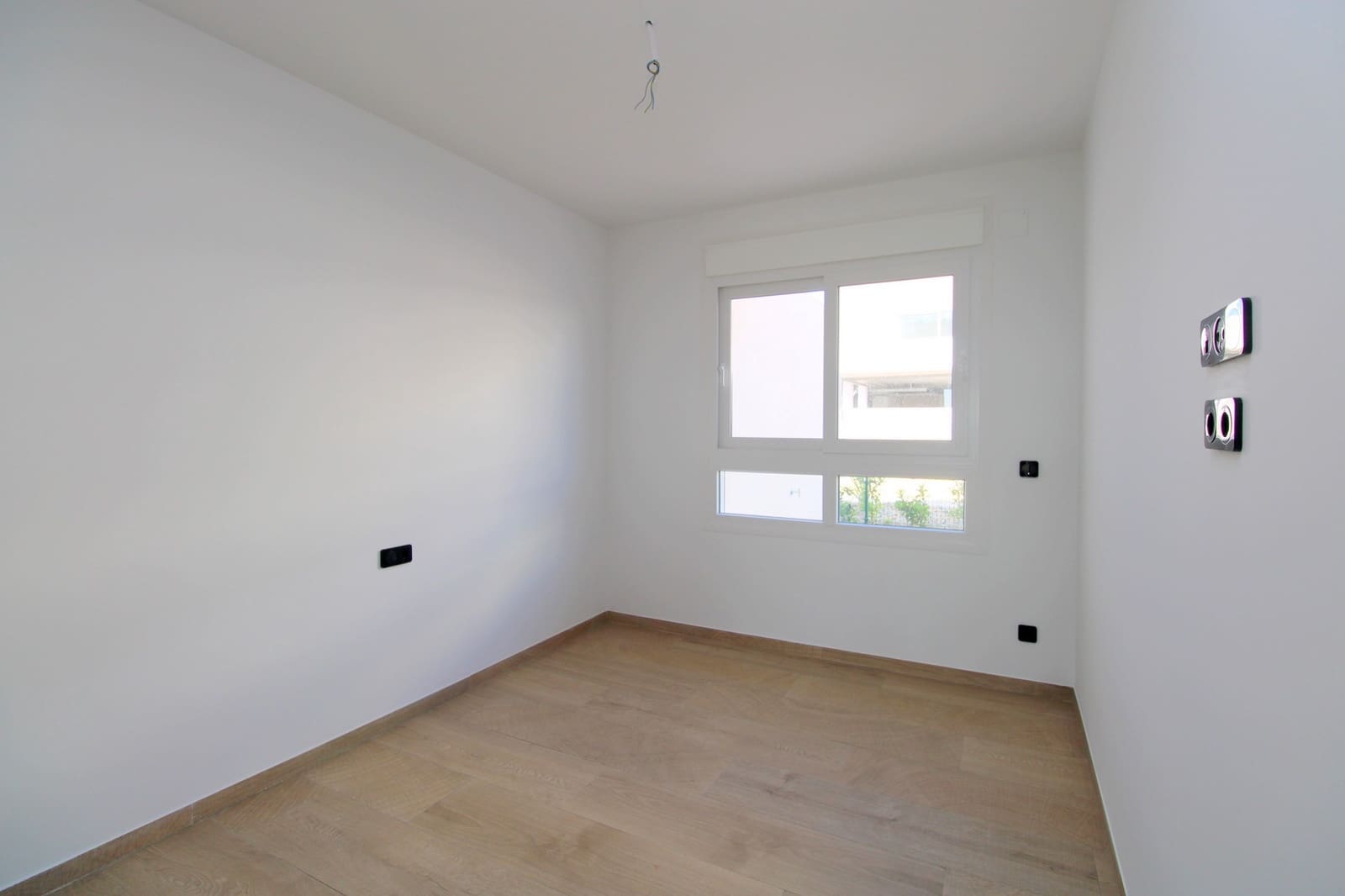 2 bedroom Apartment for sale in Algorfa with pool - € 249,000 (Ref: 9344417)