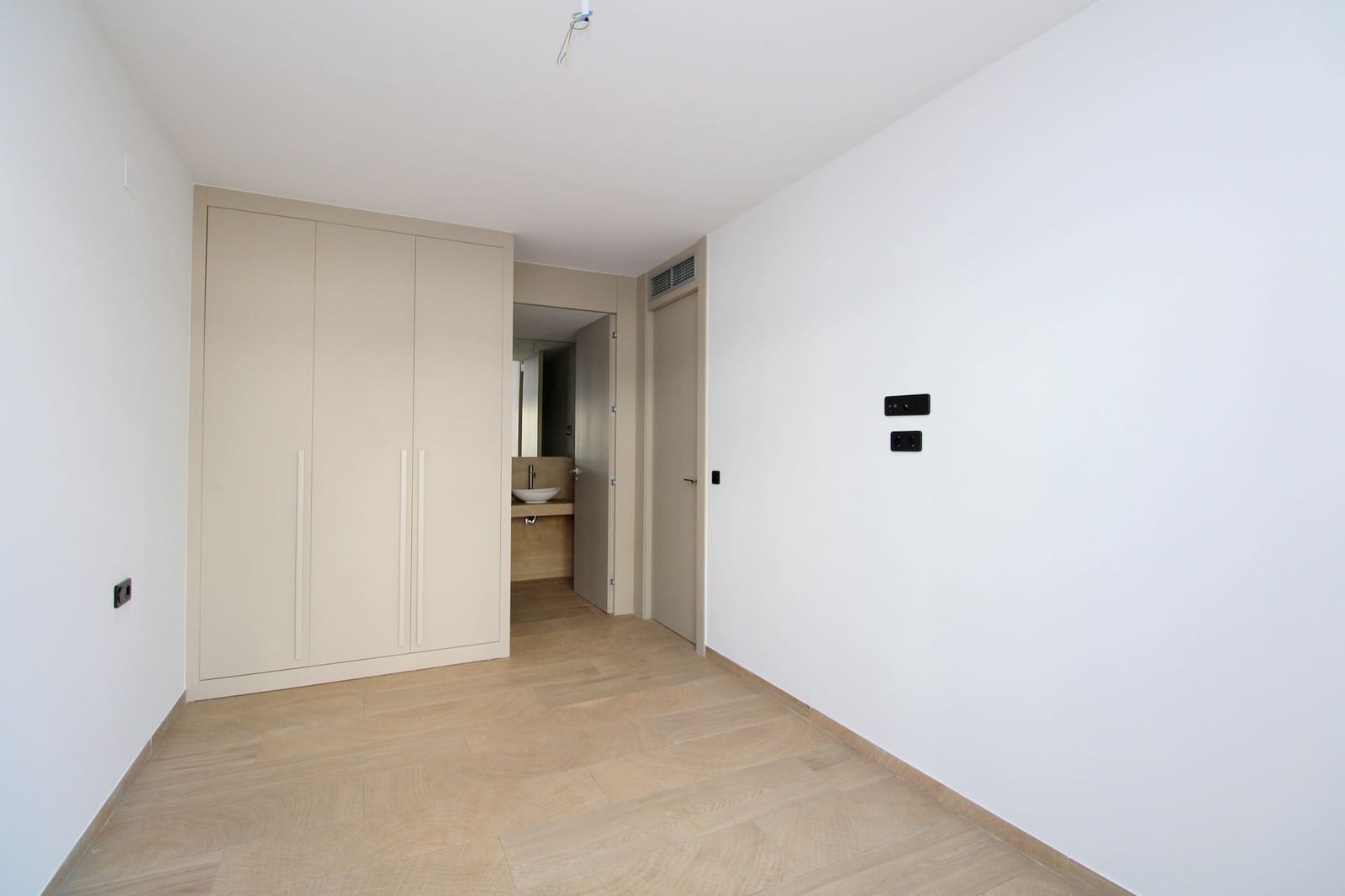 2 bedroom Apartment for sale in Algorfa with pool - € 249,000 (Ref: 9344417)