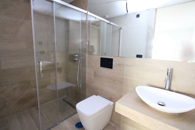 2 bedroom Apartment for sale in Algorfa with pool - € 249,000 (Ref: 9344417)