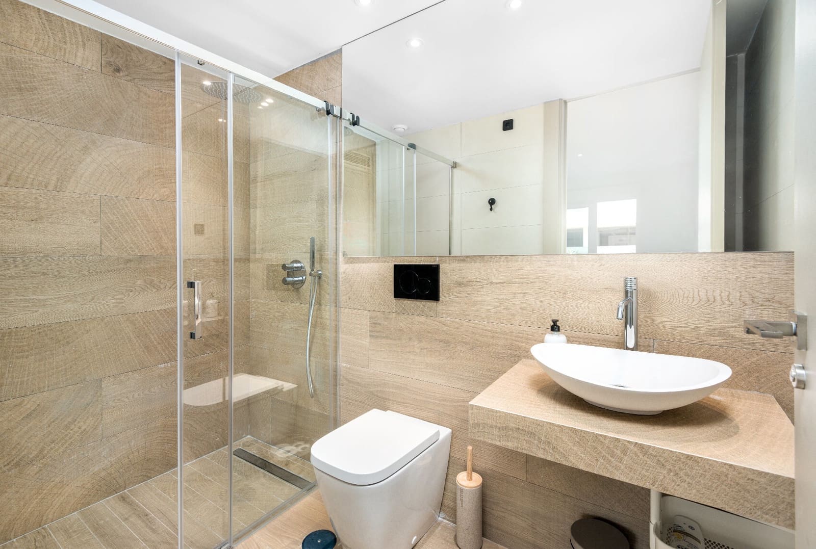 2 bedroom Apartment for sale in Algorfa with pool - € 249,000 (Ref: 9344417)