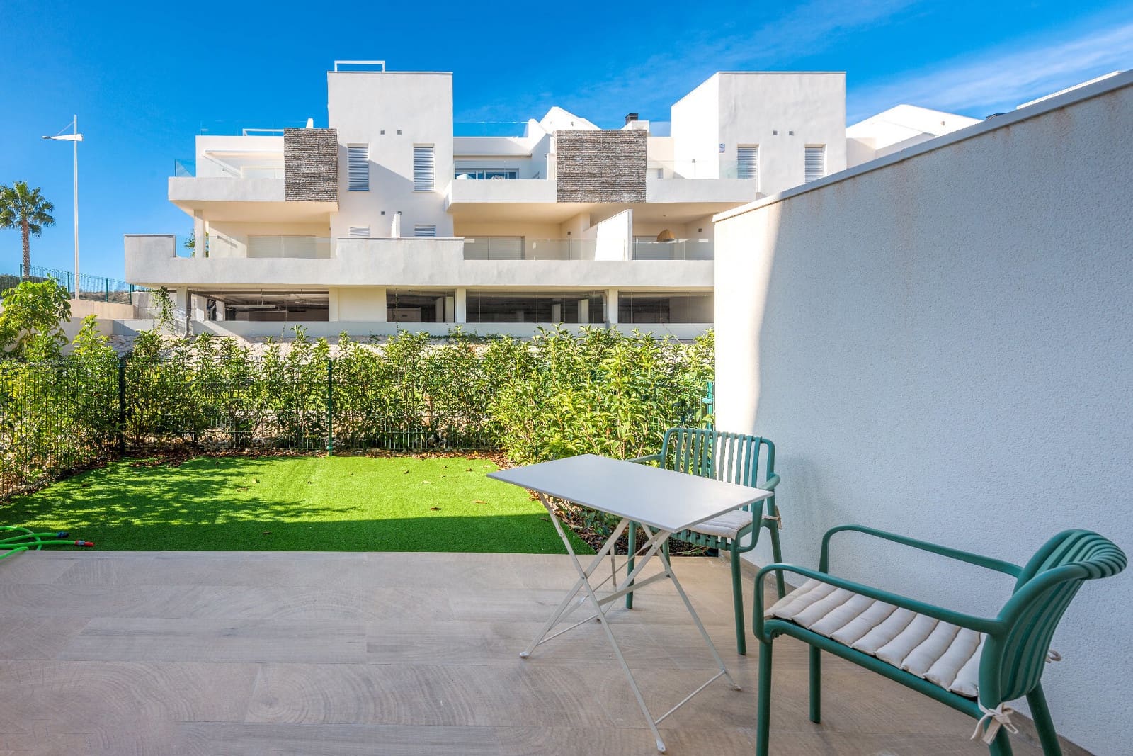 2 bedroom Apartment for sale in Algorfa with pool - € 249,000 (Ref: 9344417)