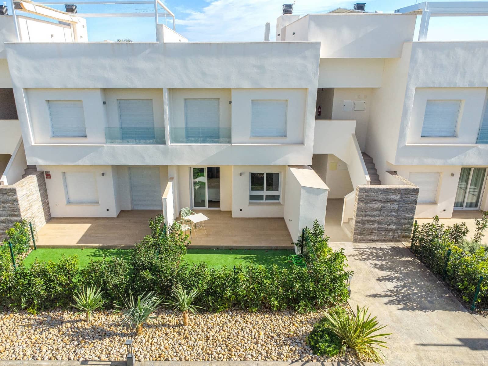 2 bedroom Apartment for sale in Algorfa with pool - € 249,000 (Ref: 9344417)