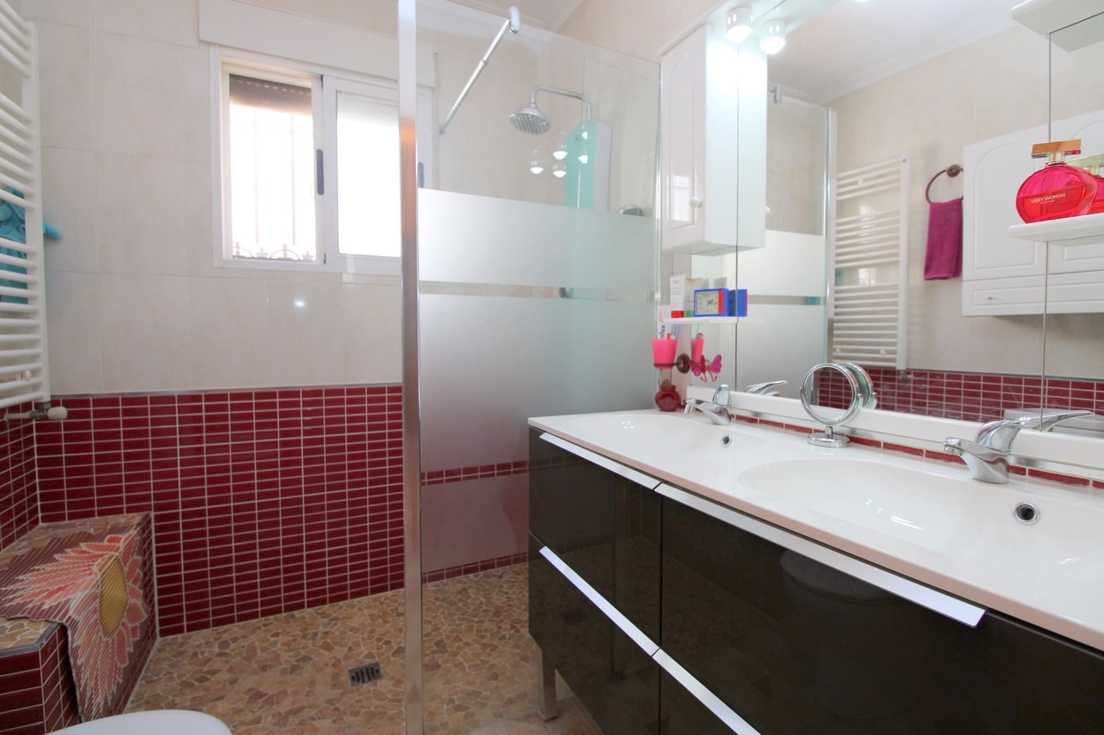 3 quarto Moradia para venda em Playa Flamenca com piscina - 299 999 € (Ref: 9344418)