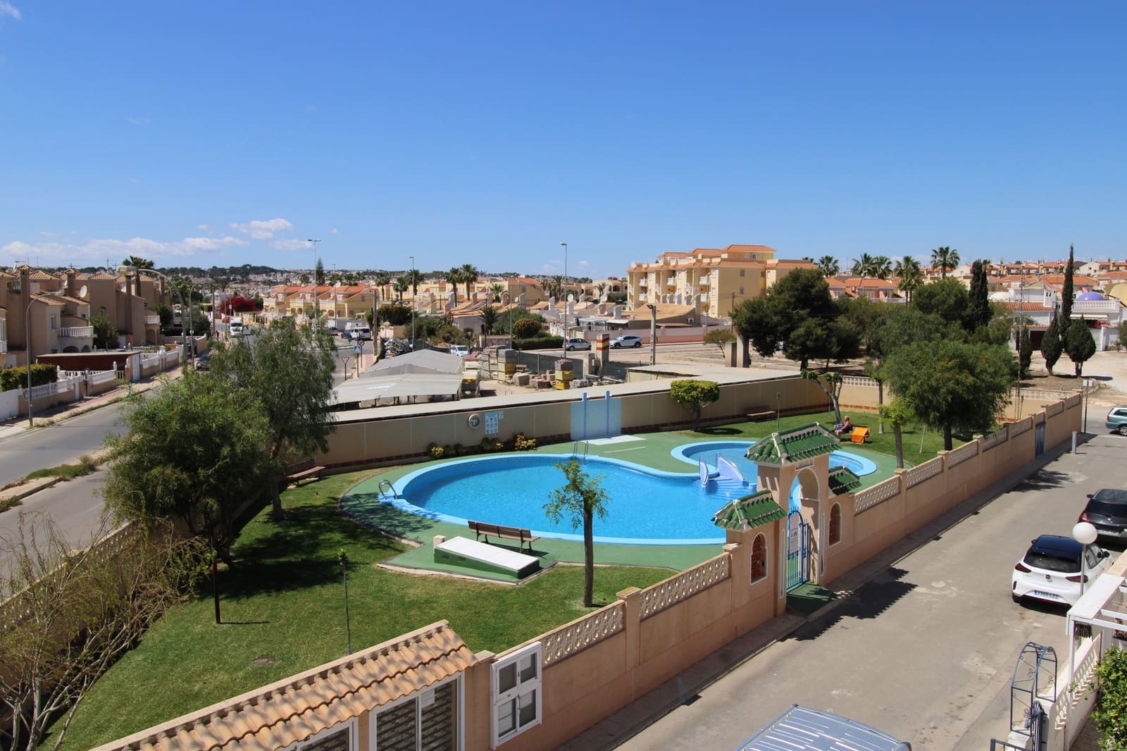 3 quarto Moradia para venda em Playa Flamenca com piscina - 299 999 € (Ref: 9344418)