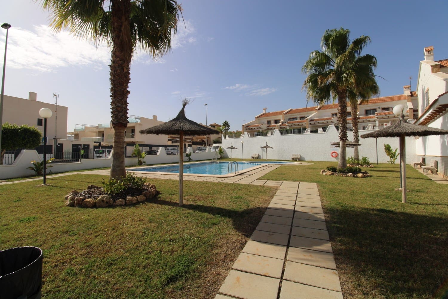 3 slaapkamer Huis te koop in San Miguel de Salinas met zwembad - € 229.000 (Ref: 9344419)