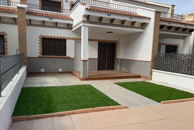 3 slaapkamer Huis te koop in San Miguel de Salinas met zwembad - € 229.000 (Ref: 9344419)