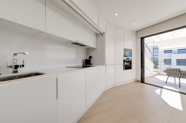 2 quarto Penthouse para venda em Las Colinas Golf, Orihuela com piscina - 369 000 € (Ref: 9344423)