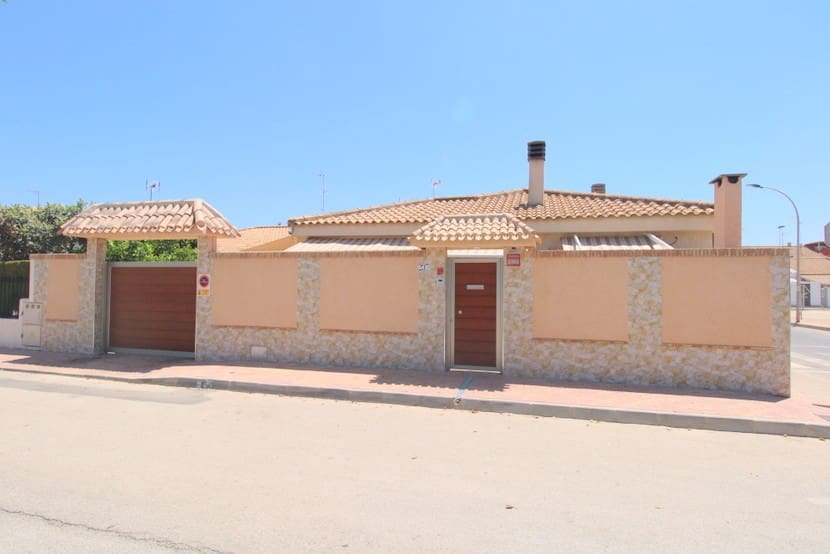 3 bedroom Villa for sale in San Pedro del Pinatar - € 314,999 (Ref: 9344426)