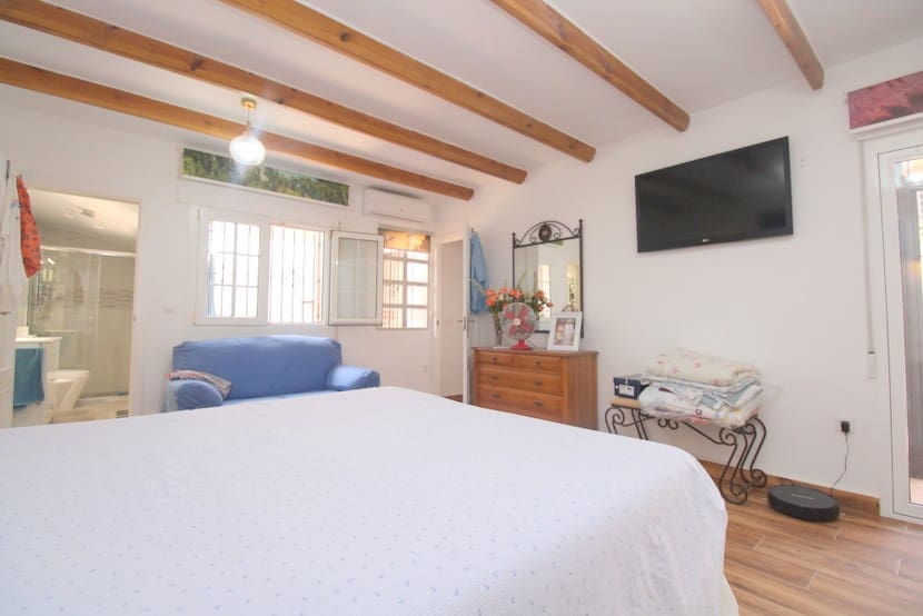 3 bedroom Villa for sale in San Pedro del Pinatar - € 314,999 (Ref: 9344426)