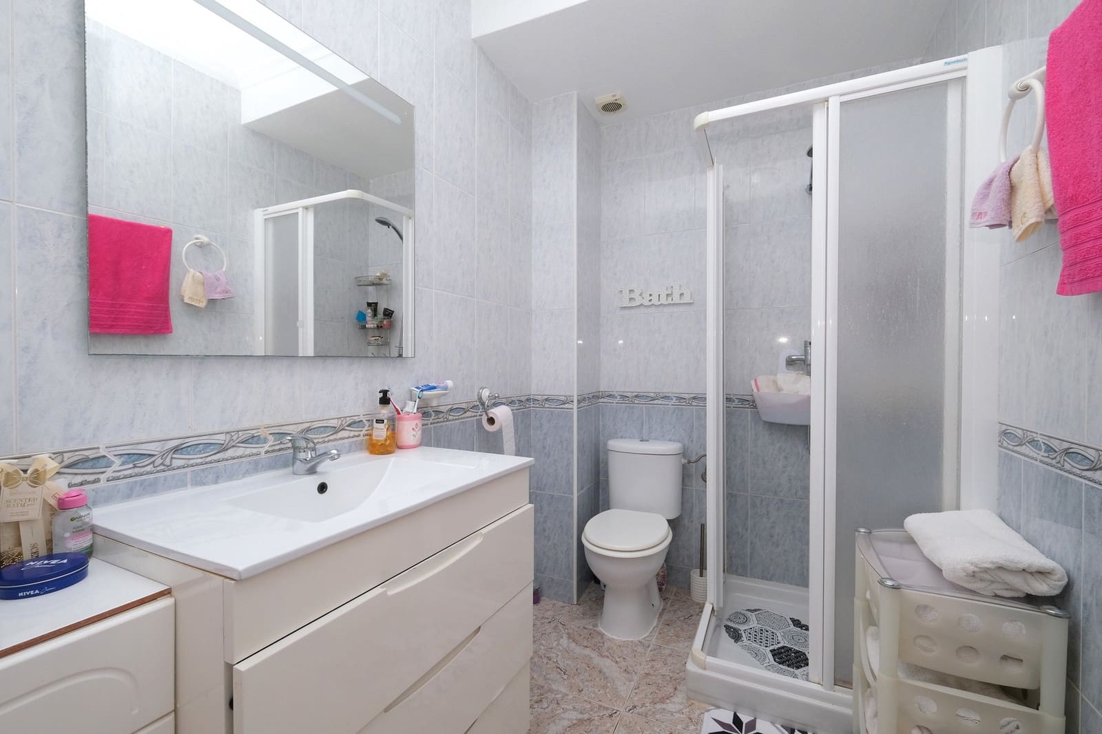 3 Zimmer Villa zu verkaufen in Villamartin mit Pool - 295.000 € (Ref: 9349099)