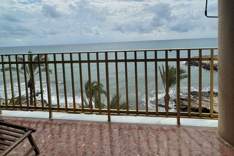 3 bedroom Apartment for sale in Torrevieja - € 497,000 (Ref: 9353228)