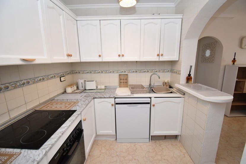 3 bedroom Townhouse for sale in Punta Prima with pool - € 249,999 (Ref: 9356695)