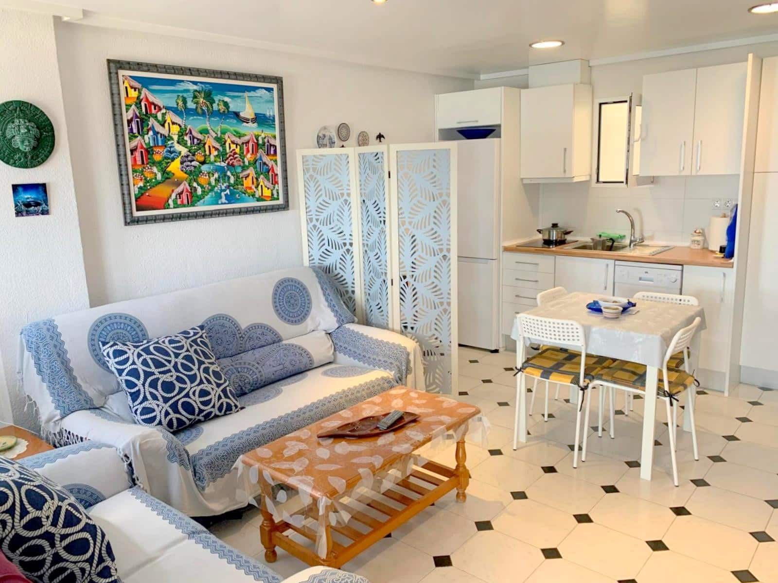 2 soveværelse Lejlighed til salg i Mil Palmeras - € 365.000 (Ref: 9356696)