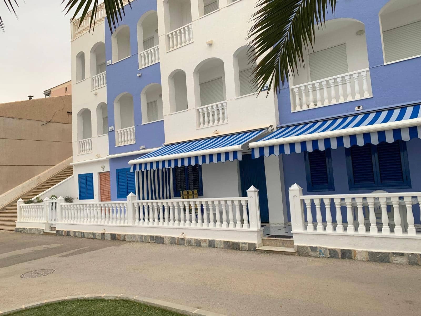 2 soveværelse Lejlighed til salg i Mil Palmeras - € 365.000 (Ref: 9356696)