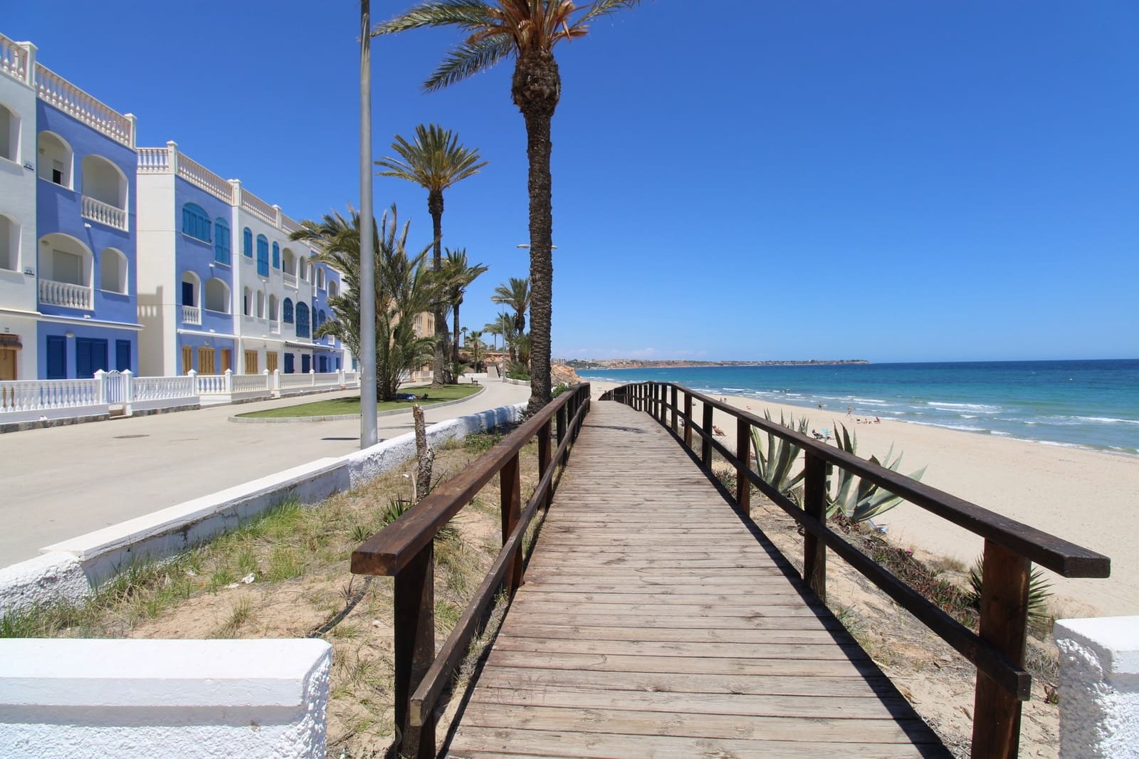 2 soveværelse Lejlighed til salg i Mil Palmeras - € 365.000 (Ref: 9356696)