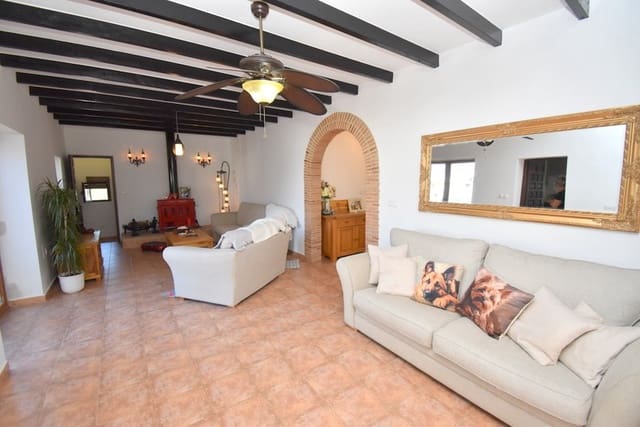 5 camera da letto Villa in vendita in Jacarilla con piscina - 595.000 € (Rif: 9367031)