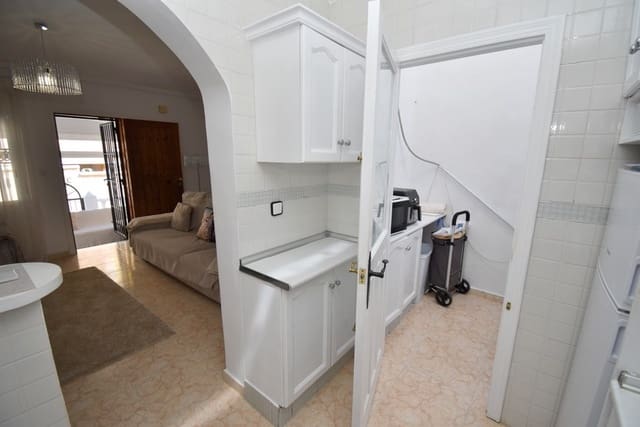 2 bedroom Townhouse for sale in Punta Prima, Torrevieja with pool - € 219,999 (Ref: 9367035)