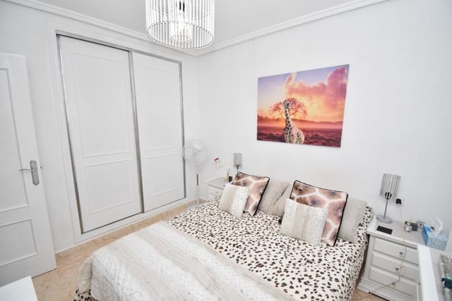 2 sovrum Bungalow till salu i Punta Prima, Torrevieja med pool - 219 999 € (Ref: 9367035)