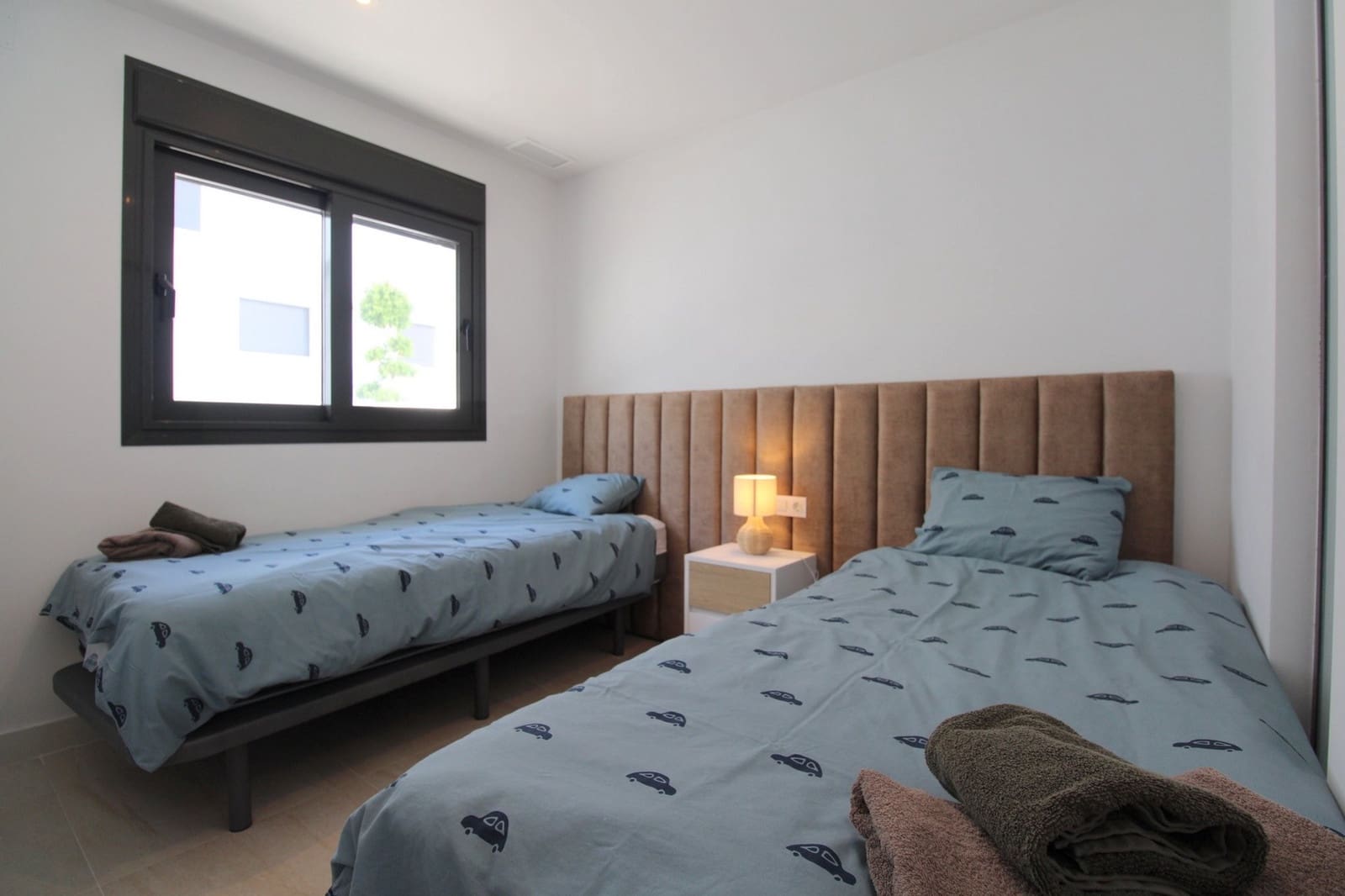 3 Zimmer Apartment zu verkaufen in Los Balcones mit Pool - 350.000 € (Ref: 9371817)