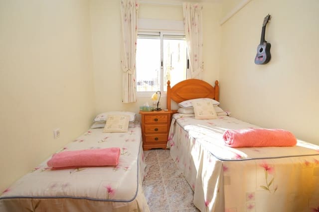 3 quarto Casa em Banda para venda em Villamartin, Orihuela com piscina - 179 995 € (Ref: 9375020)