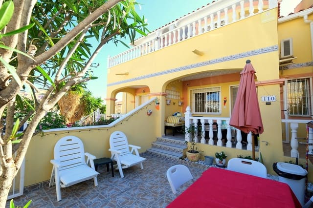 3 quarto Casa em Banda para venda em Villamartin, Orihuela com piscina - 179 995 € (Ref: 9375020)