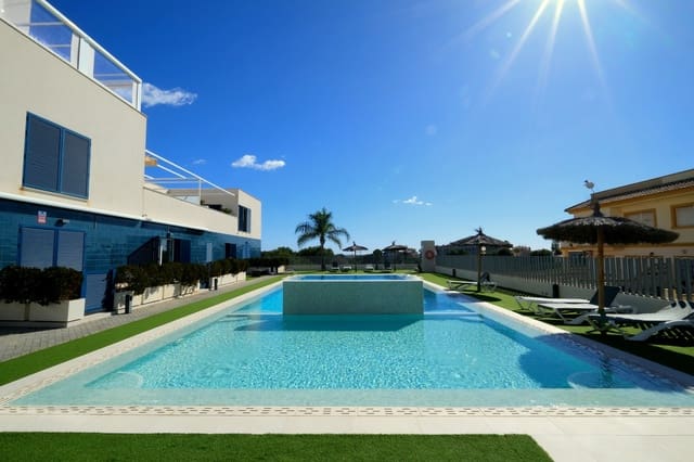 2 bedroom Apartment for sale in Playa Flamenca, Orihuela with pool - € 249,995 (Ref: 9382451)
