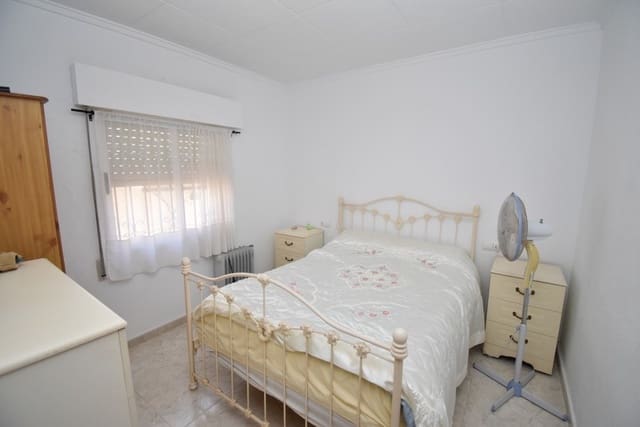 3 soverom Villa til salgs i La Siesta, Torrevieja med svømmebasseng - € 225 000 (Ref: 9385185)