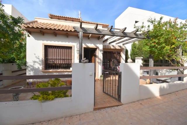 2 camera da letto Villa in vendita in Villamartin, Orihuela con piscina - 269.999 € (Rif: 9385186)