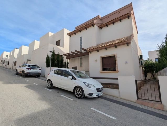 2 camera da letto Villa in vendita in Villamartin, Orihuela con piscina - 269.999 € (Rif: 9385186)