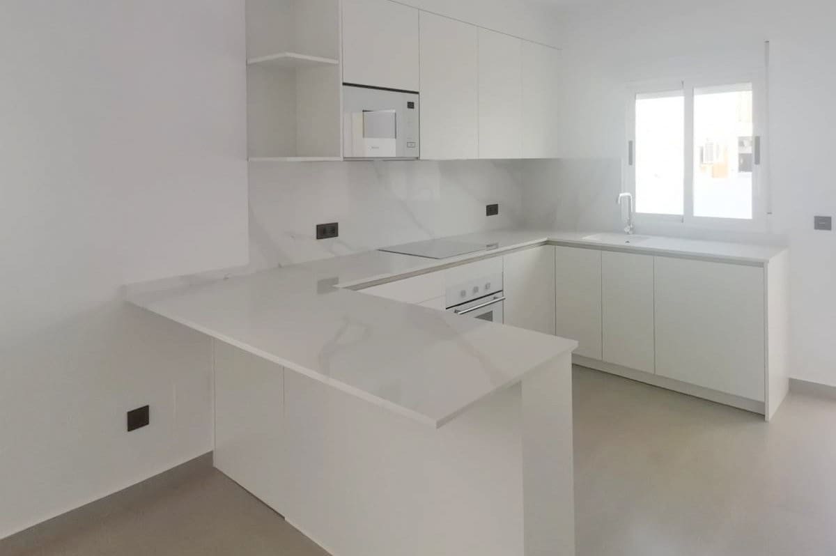 2 slaapkamer Villa te koop in Algorfa met zwembad - € 295.000 (Ref: 9385188)