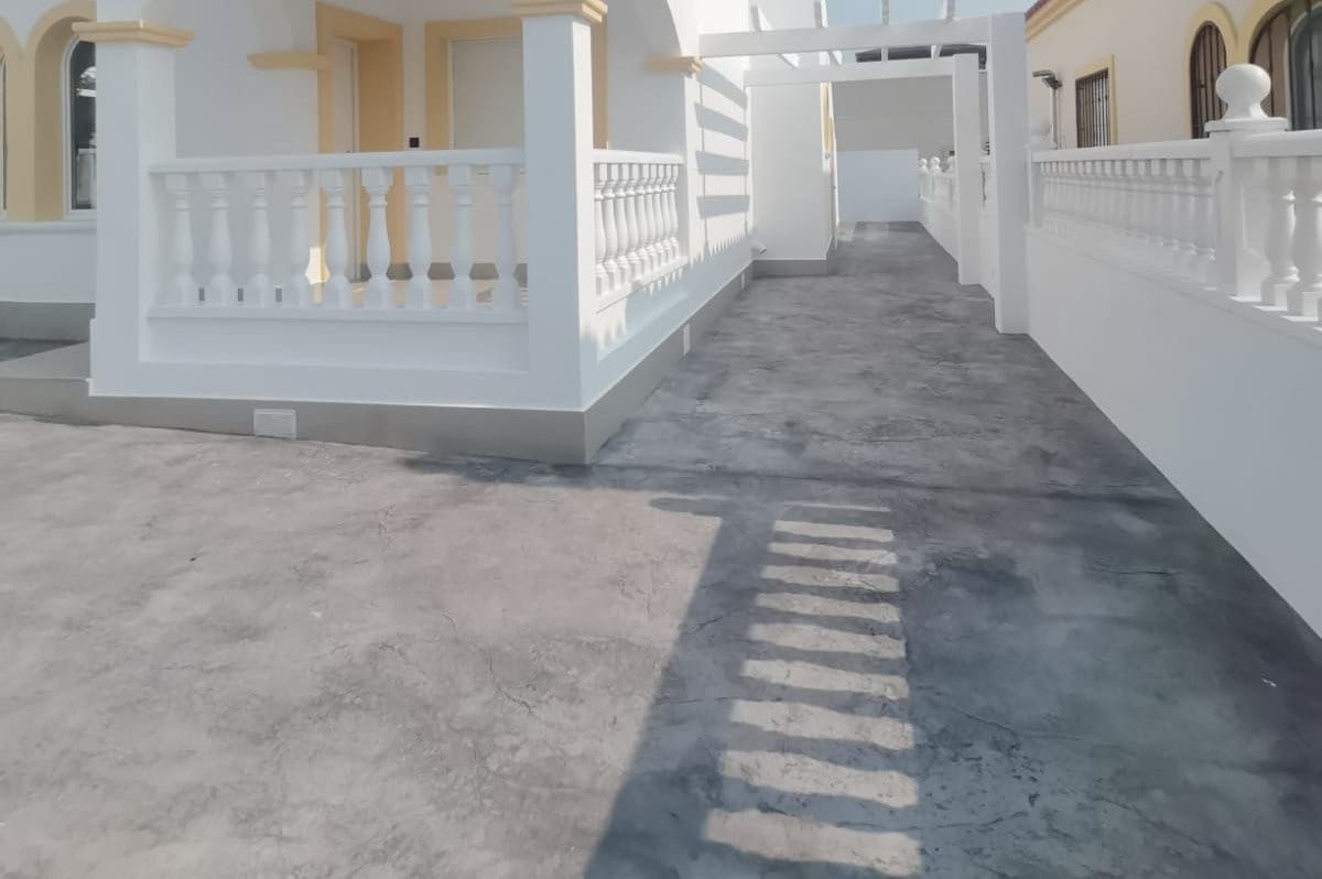 2 slaapkamer Villa te koop in Algorfa met zwembad - € 295.000 (Ref: 9385188)