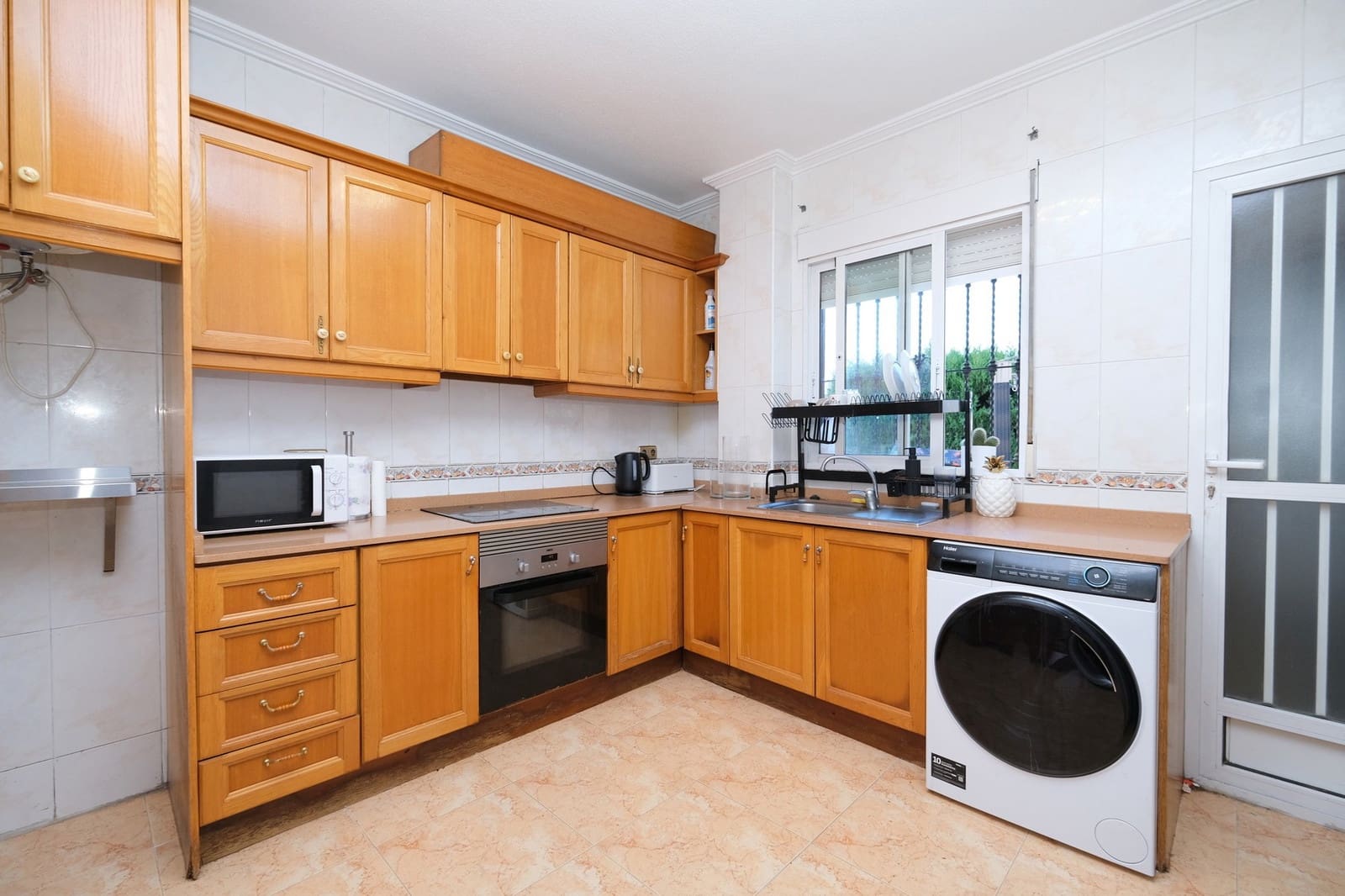 3 slaapkamer Villa te koop in Playa Flamenca met zwembad - € 385.000 (Ref: 9402970)