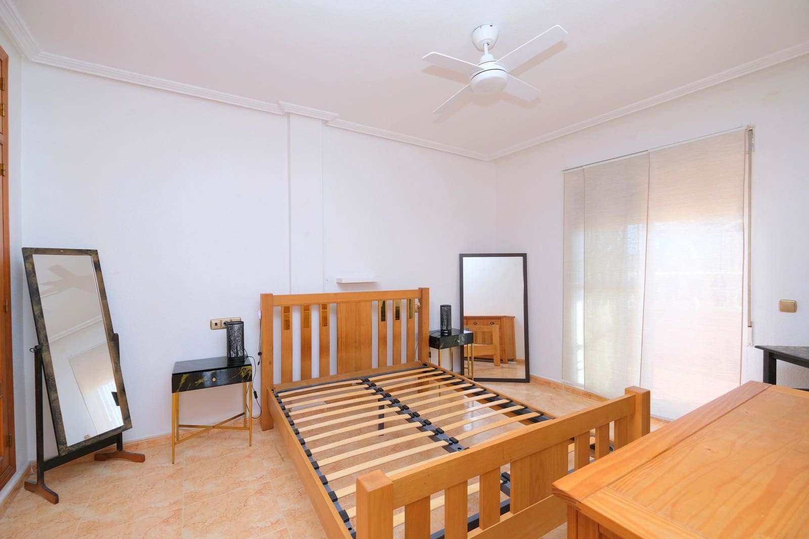 3 slaapkamer Villa te koop in Playa Flamenca met zwembad - € 385.000 (Ref: 9402970)