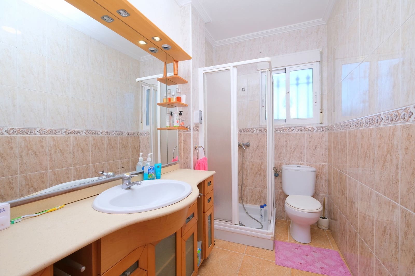 3 slaapkamer Villa te koop in Playa Flamenca met zwembad - € 385.000 (Ref: 9402970)